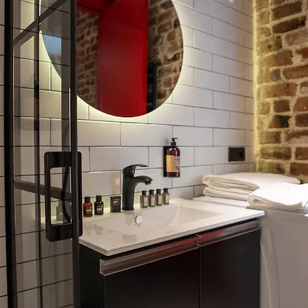 Alness Lägenhetshotell Istanbul