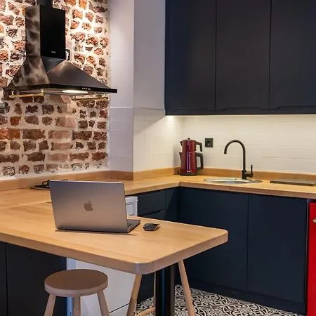 Alness Lägenhetshotell Istanbul