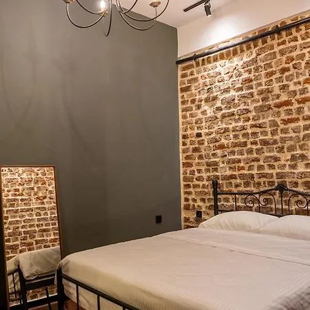 Lägenhetshotell Alness 4*