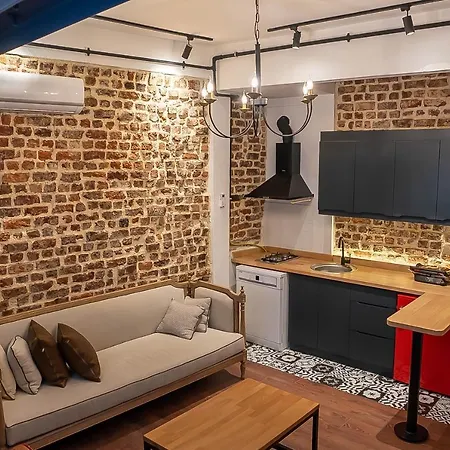 Alness شقة فندقية 4*