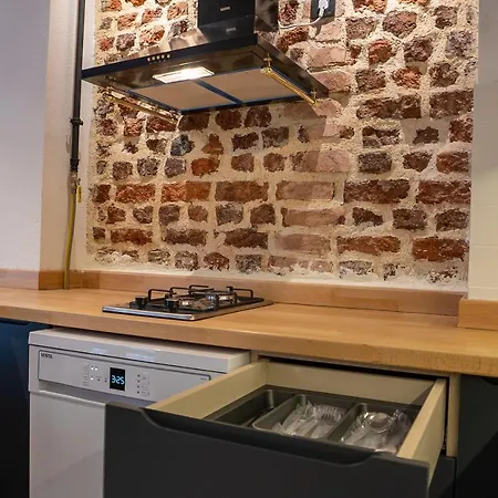 Alness شقة فندقية