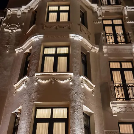 Alness 4* Istanbul